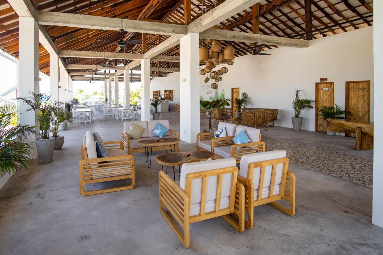 You&Me Resort Pagoda Beach Exterior foto
