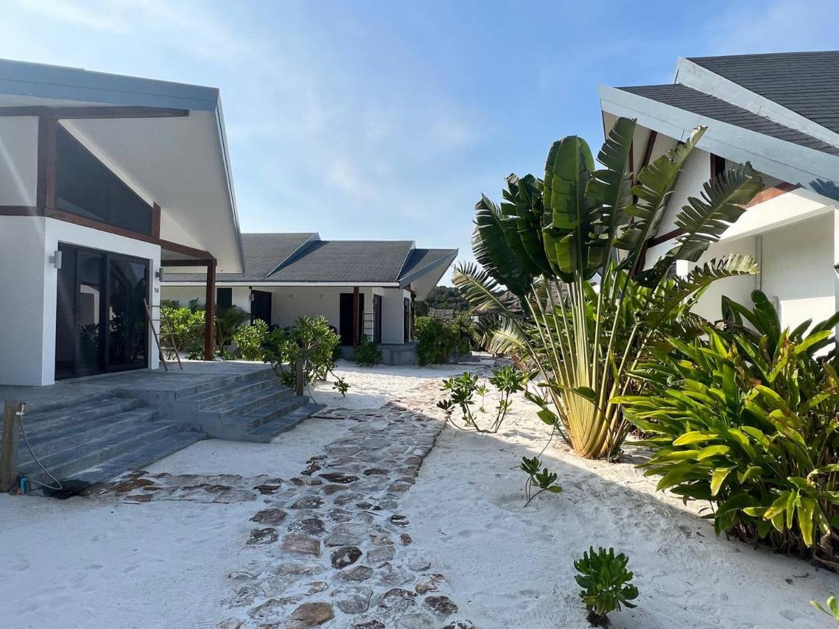 You&Me Resort Pagoda Beach Exterior foto